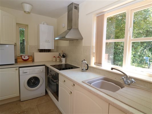 Cottage kitchen