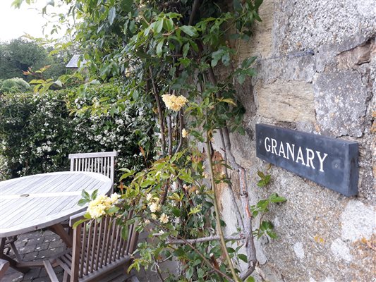 Granary Cottage Cornwall