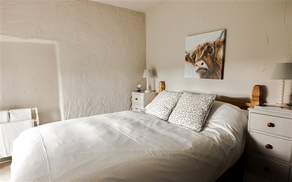 Old Stables King Bedroom