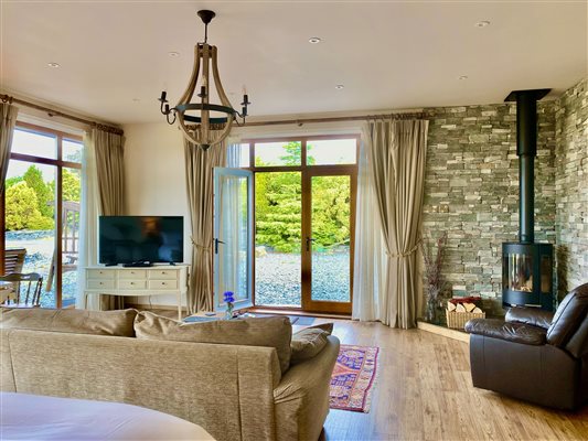 Ty Gwair 6 Lounge with log burner Ty Gwair 6 Lounge with log burner