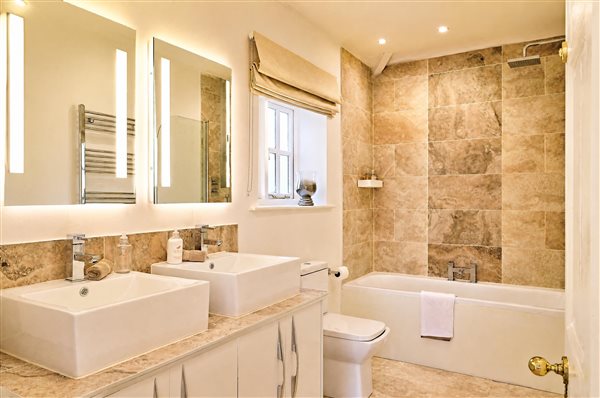 Ensuite