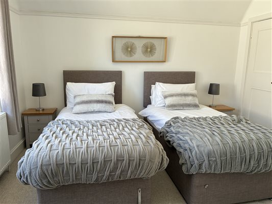 Twin or SK Room