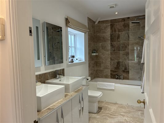 His and Hers Ensuite