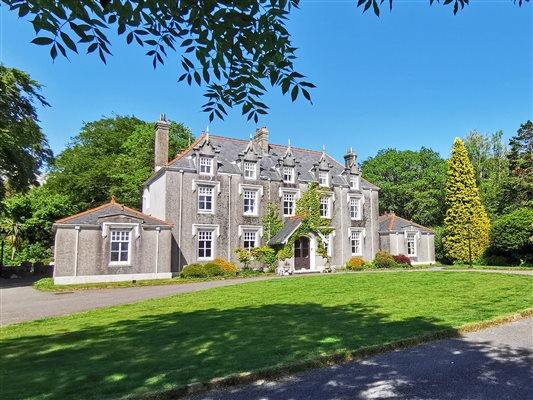 Plas Cilybebyll Manor House