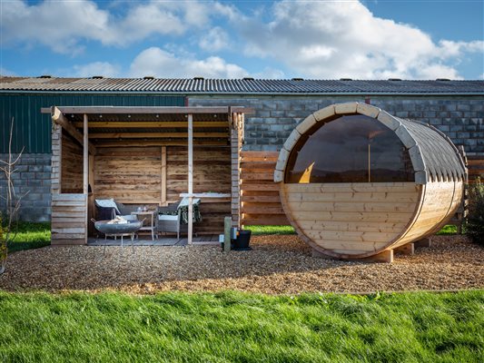 buzzard hut from outside