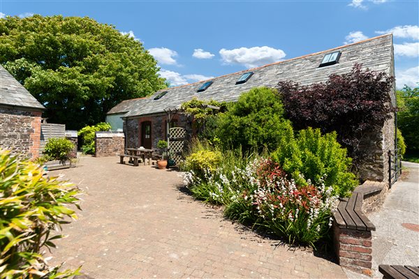 Stables front garden