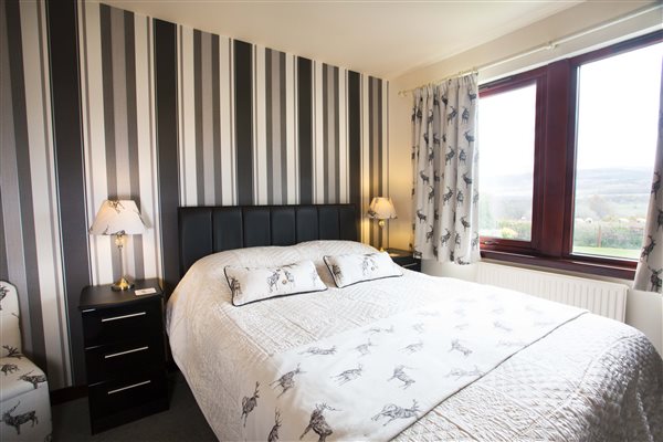 Kingsize room with countryside view Kingsize room with countryside view