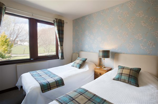 Twin bedded room with bath Twin bedded room with bath