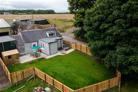 Leanach Farm Cottage 