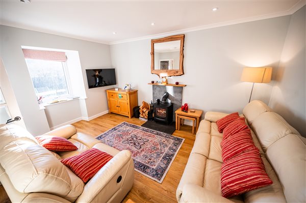 Leanach Farm Cottage Livingroom