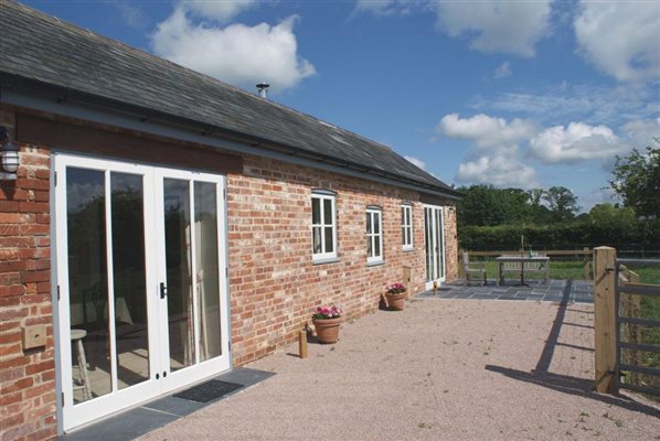 Cider Press exterior and patio