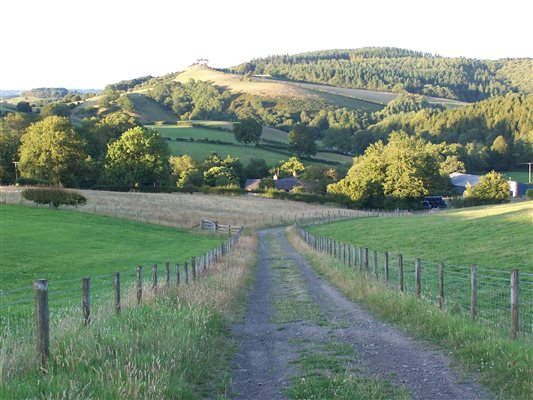 get off the beaten track farm holidays