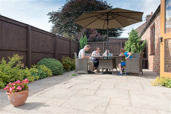 courtyard patio