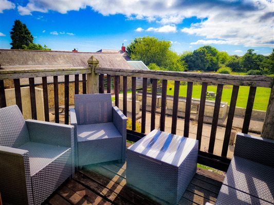 Stables Cottage Balcony