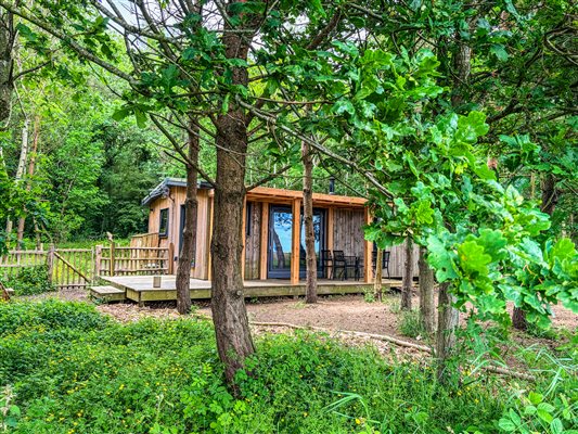 Oak lodge