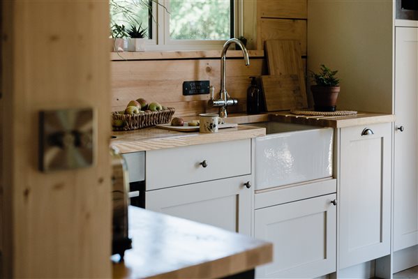 Hares Cabin Kitchen