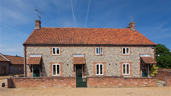 Bittern Cottage (left)