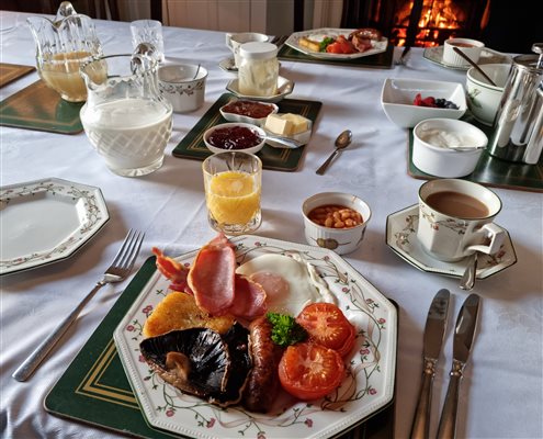 farmhouse breakfast 