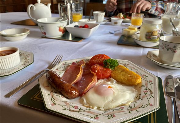 farmhouse breakfast 