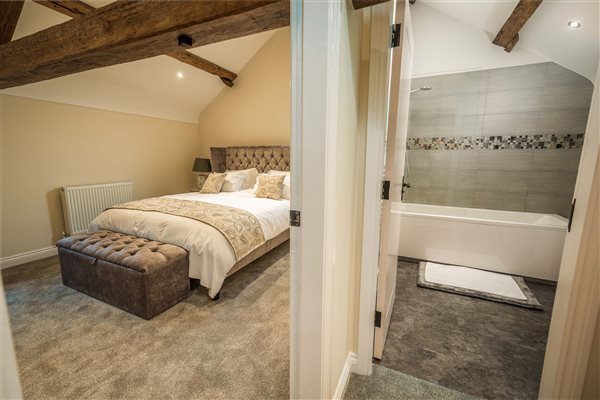 Bedroom and ensuite Bedroom and ensuite