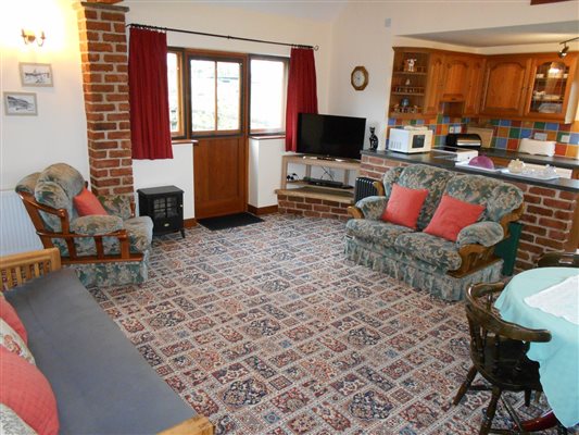 Living Area 2