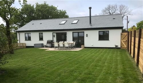 Wootton Lodge Holiday Cottage