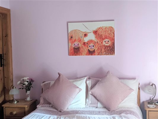 Cosy Double Bedroom , views of open countryside Cosy Double Bedroom , views of open countryside