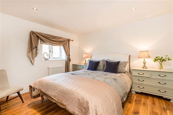 Beach Retreat master bedroom