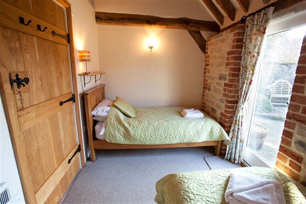 Twin beds Twin beds